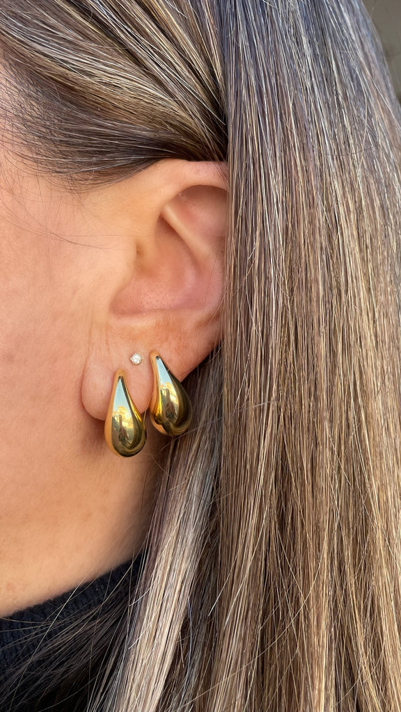 14K Gold Puff Dome Huggie Earrings – Pamela Bloom Jewelry